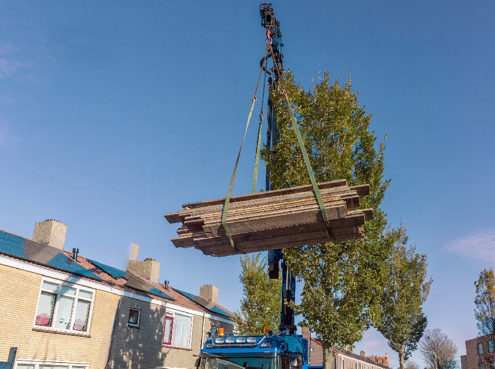 Timber Transport and Cargo Lashing