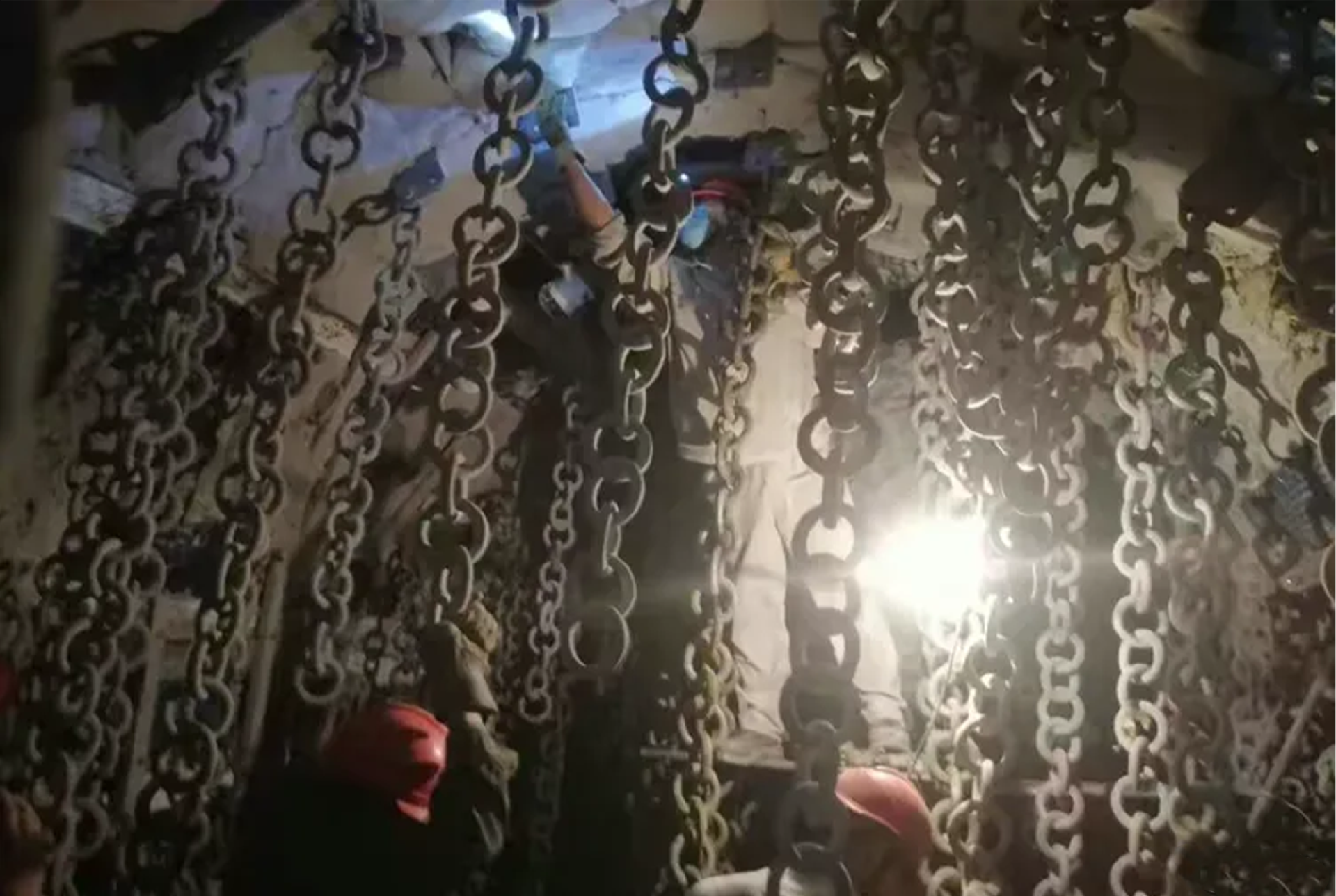 Rotary Kiln Heat Exchange Chain Systems.png